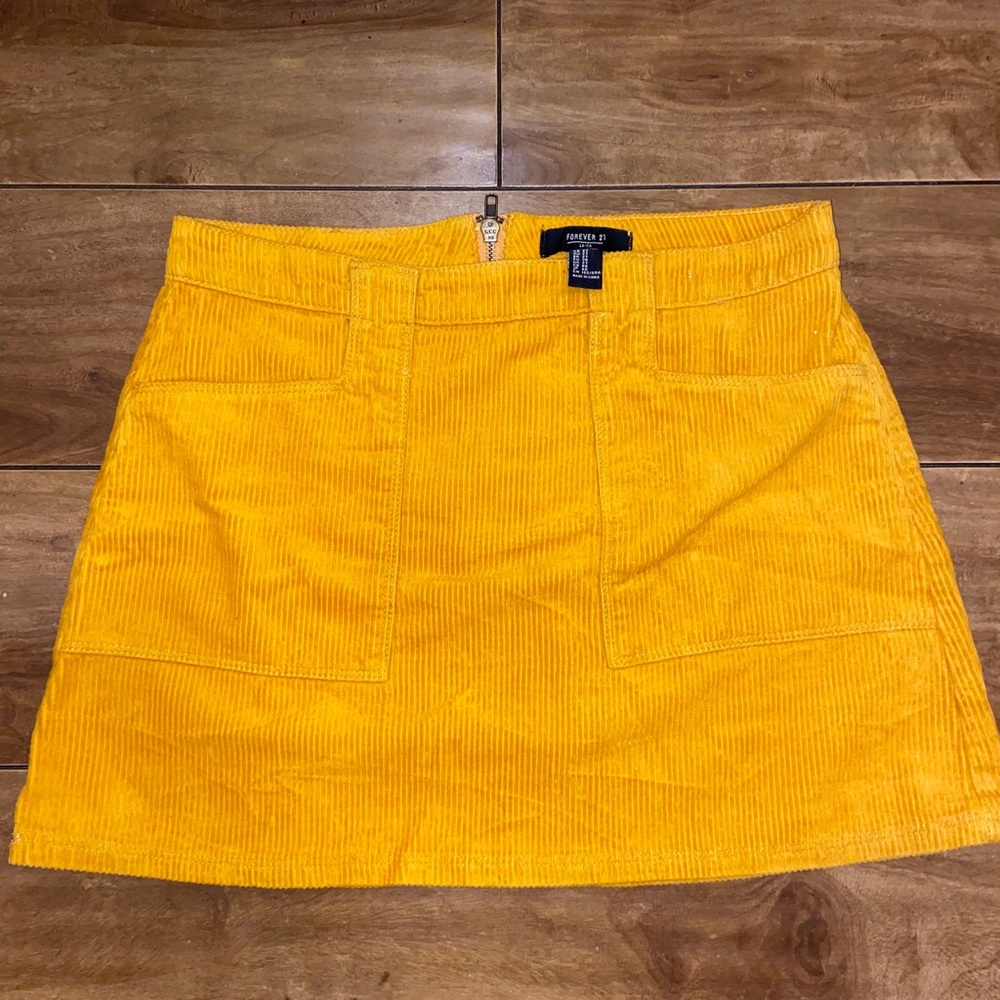 Corduroy skirt